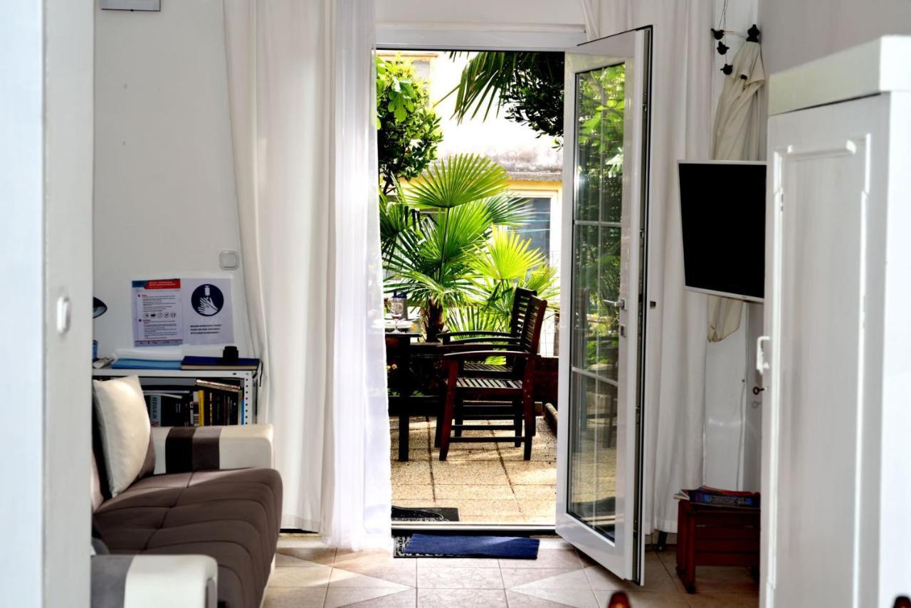 Apartment Crikvenica Car Extérieur photo